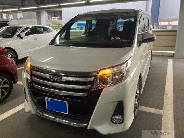 2014 Toyota Noah