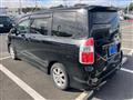 2010 Toyota Noah