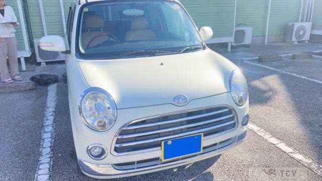 2006 Daihatsu Miragino