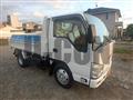 2010 Isuzu Elf Truck