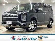 2019 Mitsubishi Delica D5