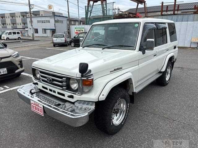2003 Toyota Landcruiser 70