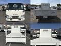 2020 Isuzu Elf Truck