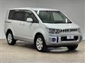 2014 Mitsubishi Delica D5