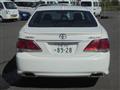 2011 Toyota Crown
