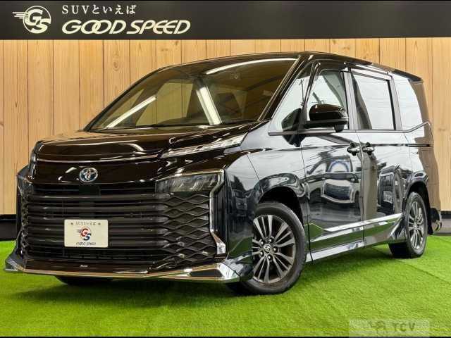 2022 Toyota Voxy