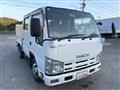 2014 Isuzu Elf Truck