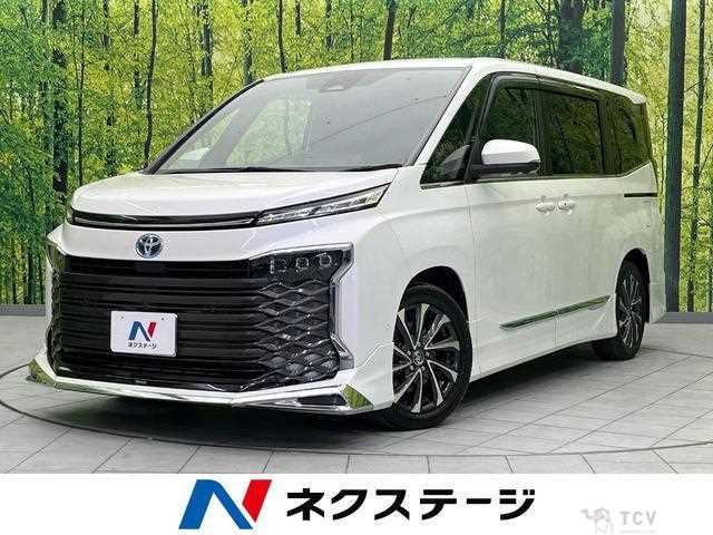 2022 Toyota Voxy