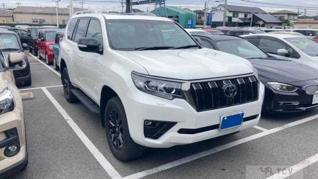 2021 Toyota Land Cruiser Prado