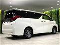 2015 Toyota Alphard Hybrid
