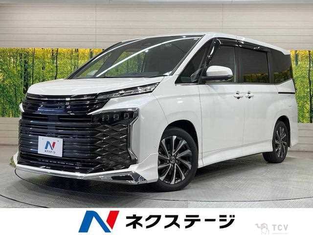 2022 Toyota Voxy