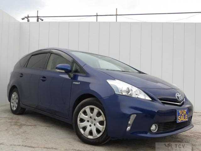 2012 Toyota PRIUS α