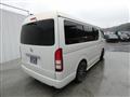 2010 Toyota Hiace Wagon