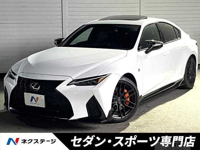 2022 Lexus IS