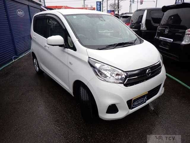 2017 Nissan Nissan Others