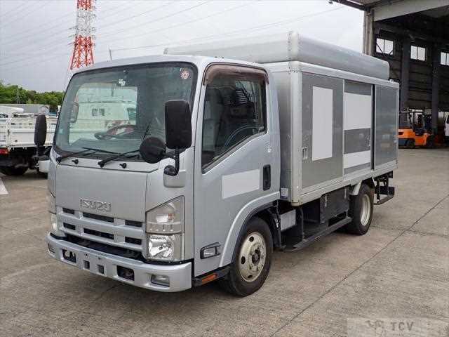 2014 Isuzu Elf Truck