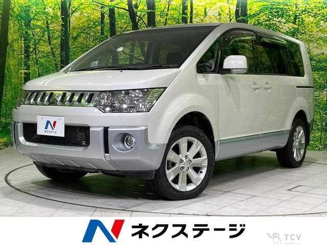 2016 Mitsubishi Delica D5