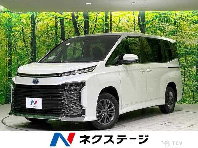 2025 Toyota Voxy