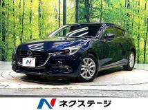 2017 Mazda Axela