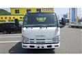 2010 Isuzu Elf Truck