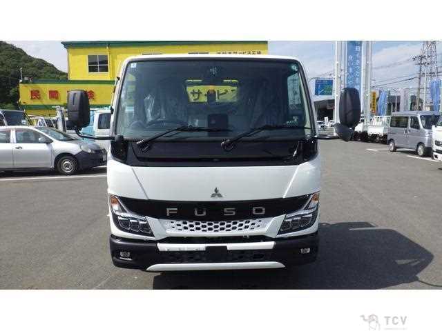 2025 Mitsubishi Fuso Canter