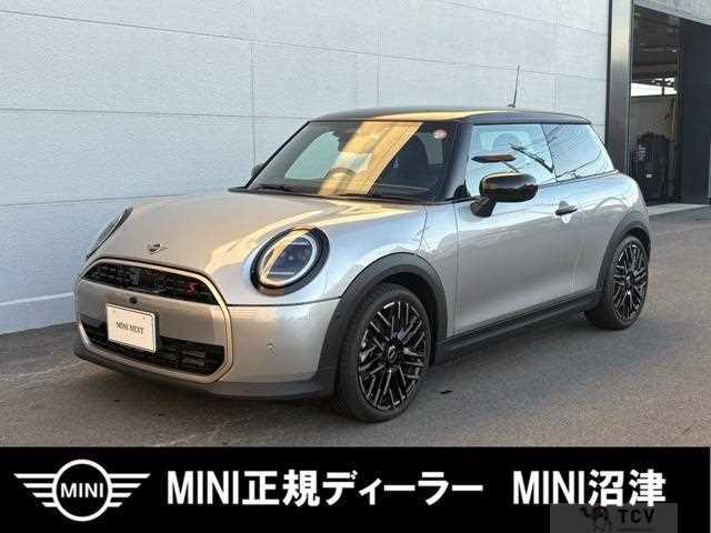 2025 BMW MINI