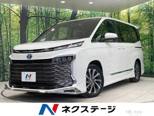 2022 Toyota Voxy