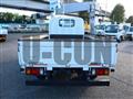 2022 Isuzu Elf Truck