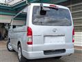 2005 Toyota Regiusace Van