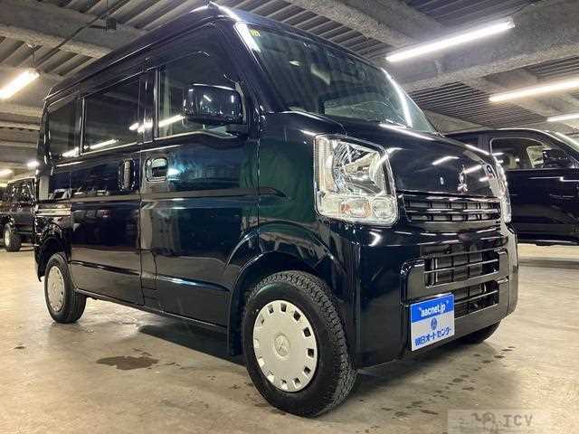 2021 Mitsubishi Minicab Van