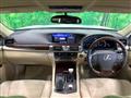 2016 Lexus LS