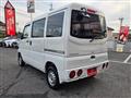 2010 Mitsubishi Minicab Van