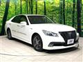 2013 Toyota Crown Hybrid
