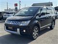 2017 Mitsubishi Delica D5