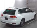 2018 Volkswagen Golf Variant