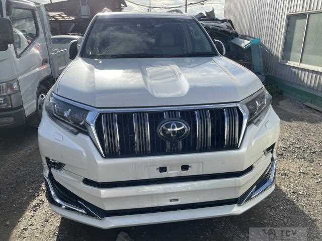 2023 Toyota Land Cruiser Prado