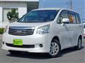 2013 Toyota Noah