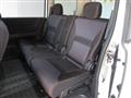 2010 Nissan Serena