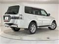 2014 Mitsubishi Pajero