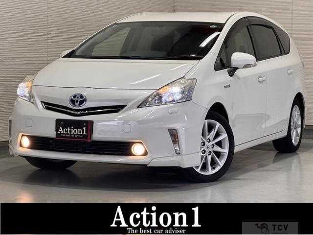2013 Toyota PRIUS α