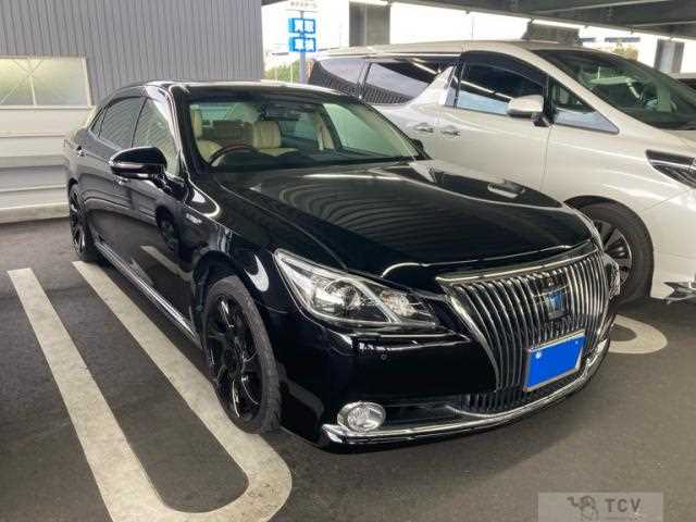 2017 Toyota Crown Majesta