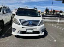 2012 Toyota Alphard Hybrid