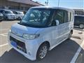 2011 Daihatsu Tanto