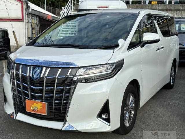 2022 Toyota Alphard Hybrid