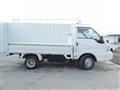2002 Mitsubishi Delica Truck
