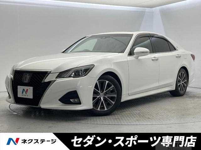 2017 Toyota Crown