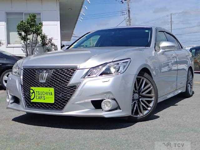 2015 Toyota Crown