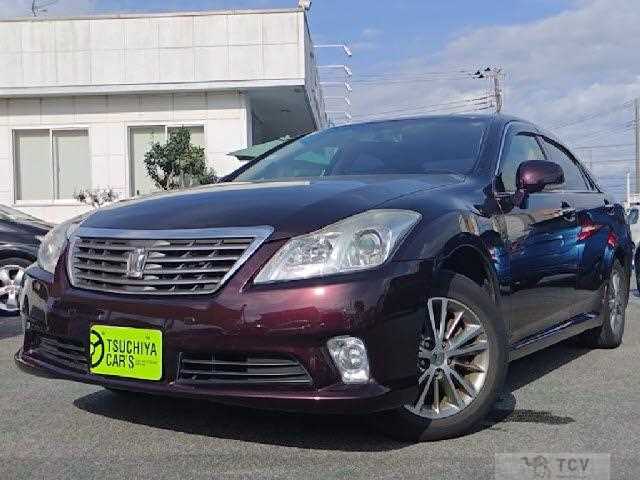 2012 Toyota Crown