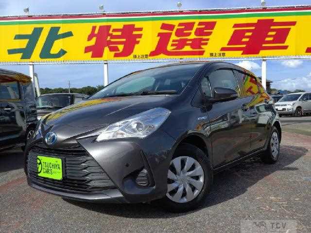 2017 Toyota Vitz