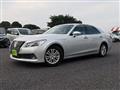 2013 Toyota Crown